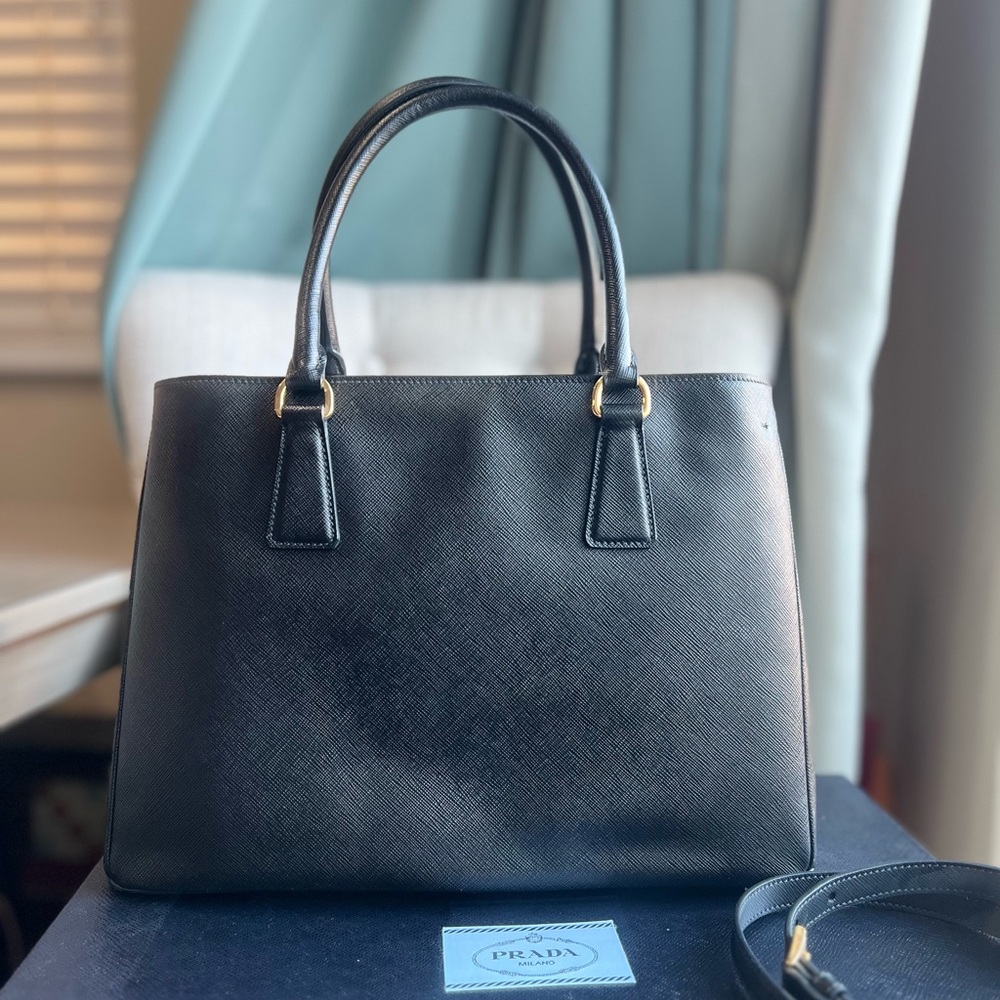 Prada Galleria Black Leather Satchel Saffiano Lux Medium Tote Black Nero - Picture 5 of 16